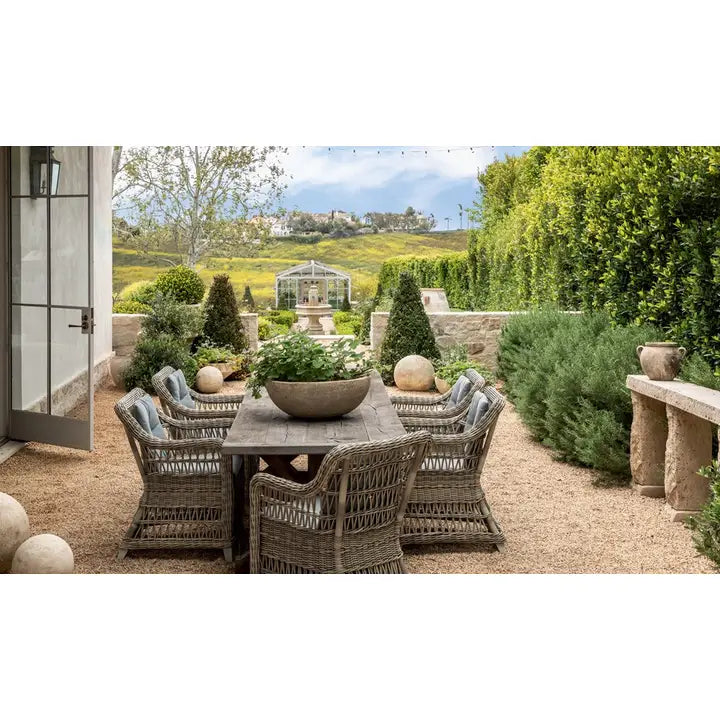 Patina Home & Garden - Hard-Back Table Book