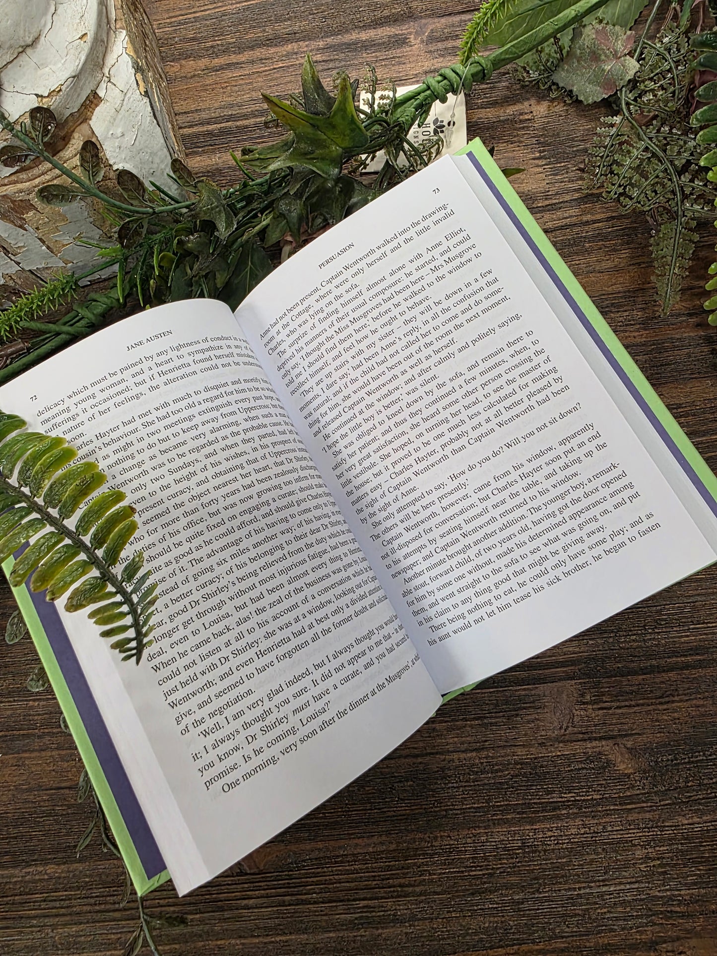 Persuasion, Jane Austen - Cloth Hardback Book