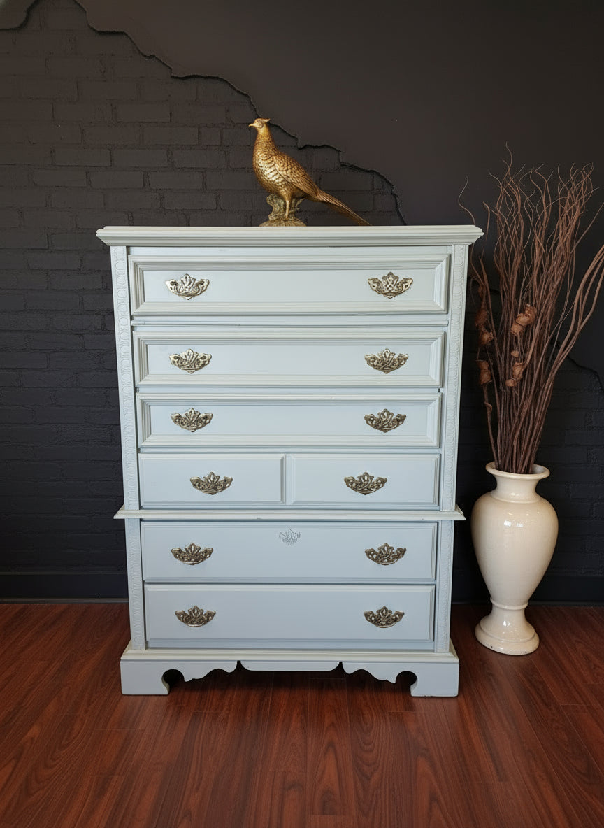 Sage Green Chest of Drawers 6 - (𝐏𝐢𝐜𝐤-𝐔𝐩 𝐎𝐧𝐥𝐲)