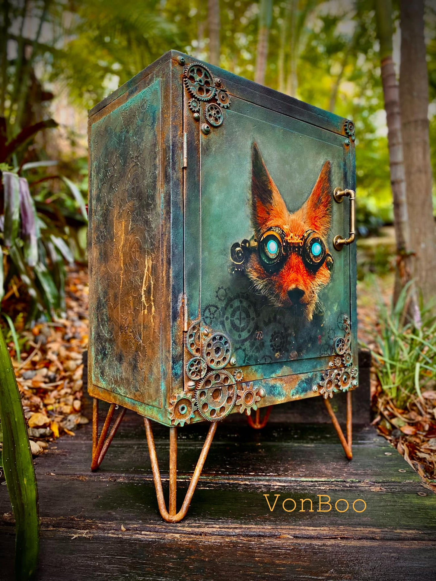 Future Fox 23x33 ( A1 ) - MINT by Michelle