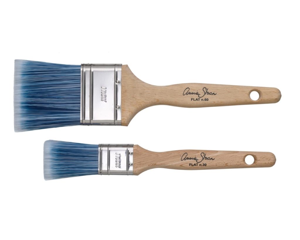 FLAT Synthetic Brush Small No. 30 (1.25in) - Annie Sloan Chalk Paint®