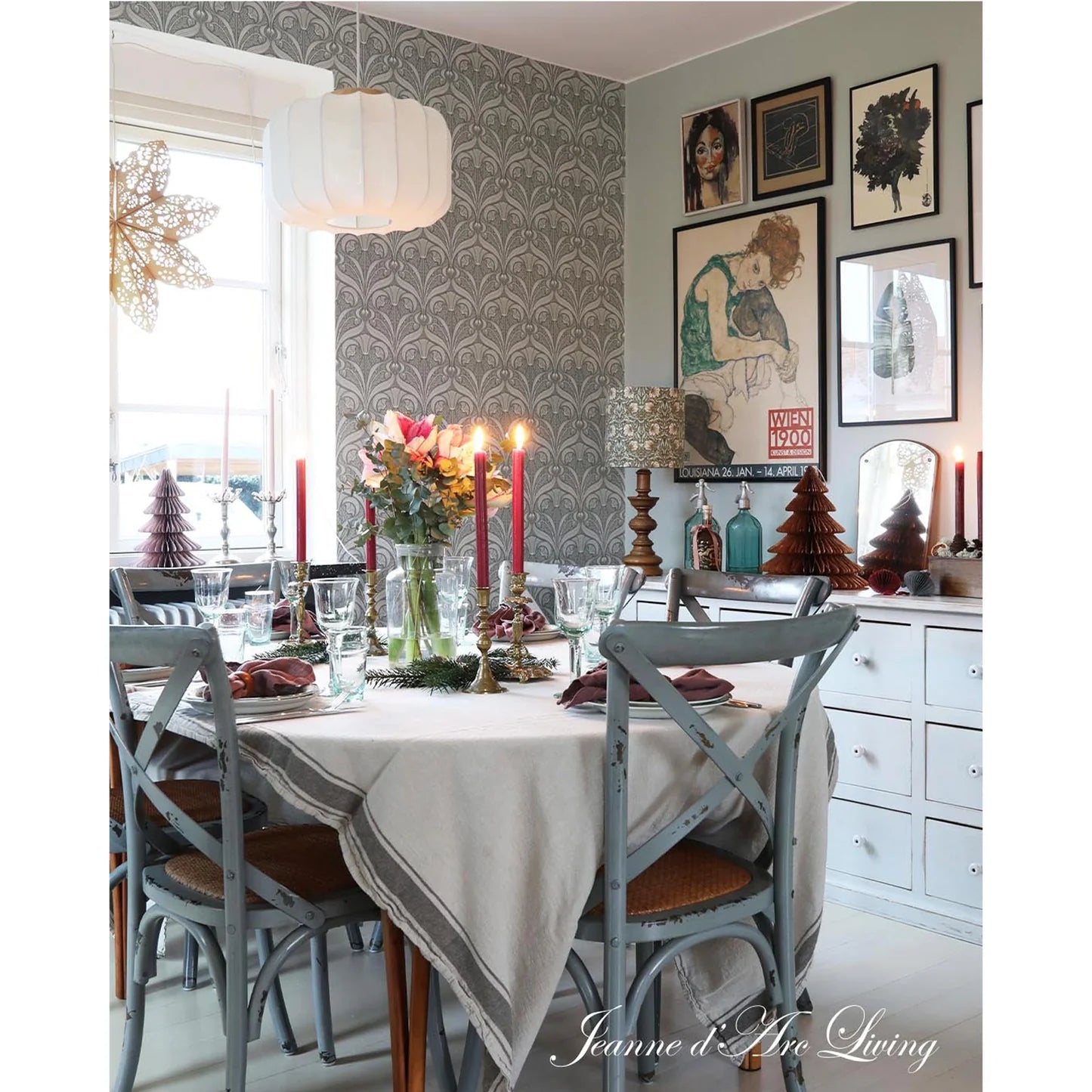 Jeanne D' Arc Living Magazine - 2025 Christmas Issue