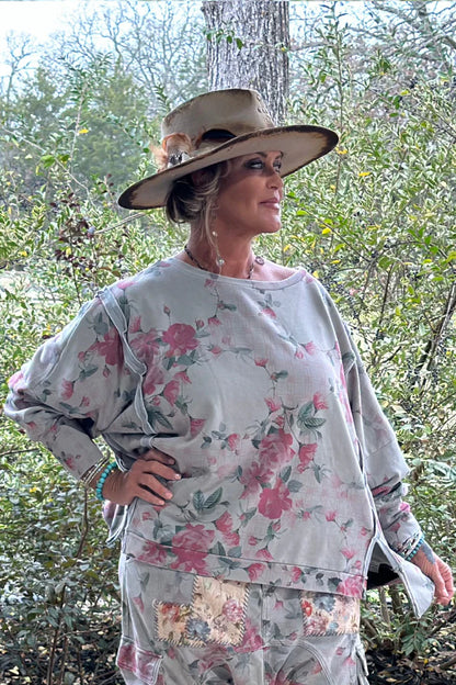 Trellis Winds, Moon Views Sweatshirt O/S - Jaded Gypsy