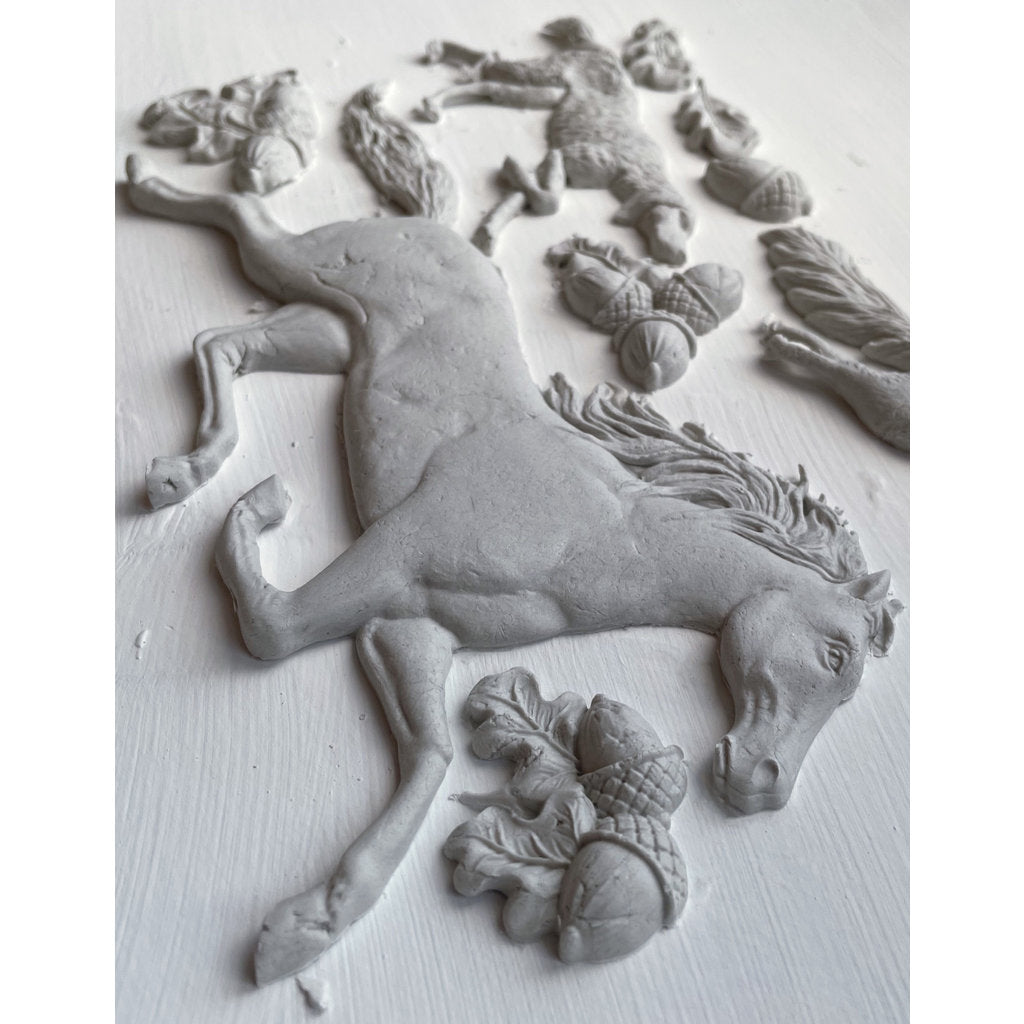 Horse & Hound - IOD Decor Mould