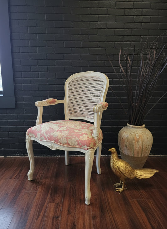 Upstyled Vintage Chair Pink / Cream Upholstery - (𝐏𝐢𝐜𝐤-𝐔𝐩 𝐎𝐧𝐥𝐲}